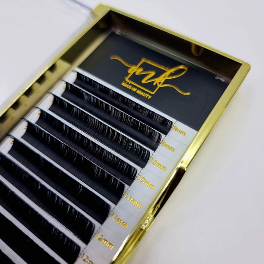 MK Classic Flat Lashes