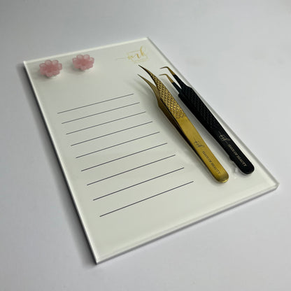 MK Acrylic Lash Pallet