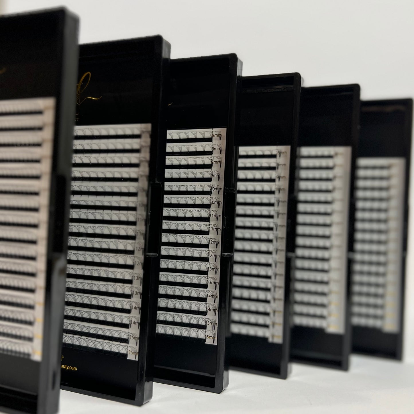 MK Drastic Black Short Stem Premade Fans 3D - 10D Mixed, 6 x 8-15mm Sample XL Trays