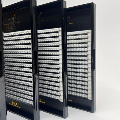 MK Drastic Black Short Stem Premade Fans 3D - 10D Mixed, 6 x 8-15mm Sample XL Trays